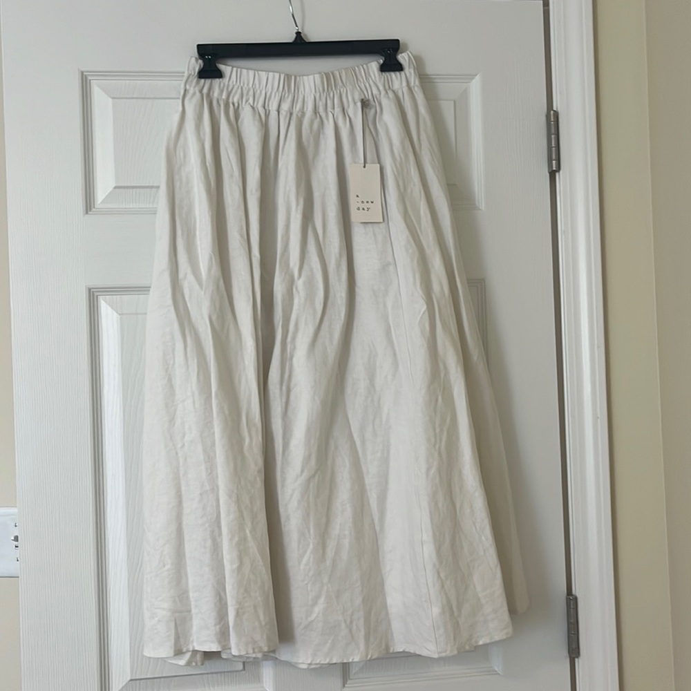 NWT A New Day White Midi Skirt